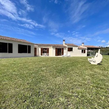 Casa de Férias Grande Maison à 2 Pas De La Plage, 3 Ch, Jardin, Bbq, Parking – Saint-pierre-d'oléron - Fr-1-246a-233 *