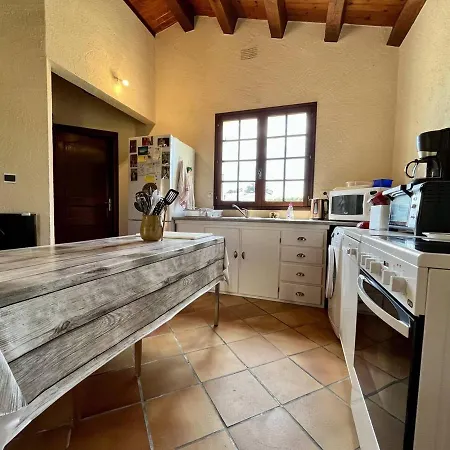 Grande Maison à 2 Pas De La Plage, 3 Ch, Jardin, Bbq, Parking – Saint-pierre-d'oléron - Fr-1-246a-233 * Saint-Pierre-d'Oleron