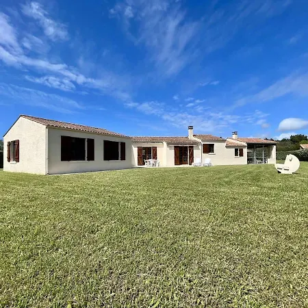 Casa de Férias Grande Maison à 2 Pas De La Plage, 3 Ch, Jardin, Bbq, Parking – Saint-pierre-d'oléron - Fr-1-246a-233 *