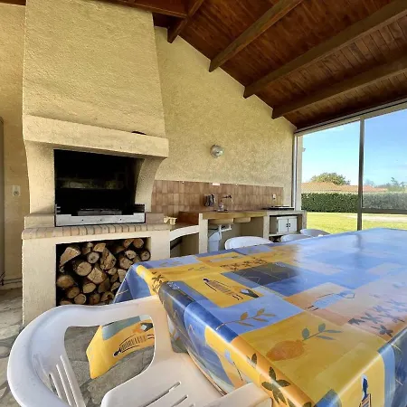Grande Maison à 2 Pas De La Plage, 3 Ch, Jardin, Bbq, Parking – Saint-pierre-d'oléron - Fr-1-246a-233 Casa de Férias *