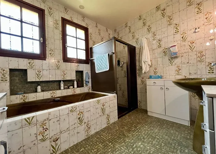 Grande Maison 4 Pieces Proche La Cotiniere, Jardin, A Pied - Fr-1-246a-233 *