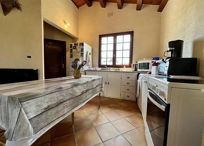 Grande Maison 4 Pieces Proche La Cotiniere, Jardin, A Pied - Fr-1-246a-233 * Saint-Pierre-d'Oleron