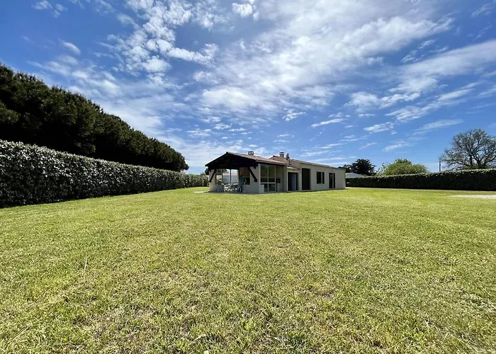 Сasa de vacaciones Grande Maison 4 Pieces Proche La Cotiniere, Jardin, A Pied - Fr-1-246a-233 *